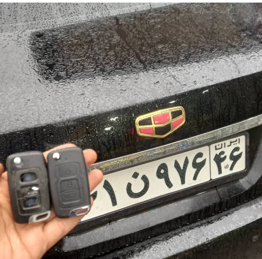 بازکردن درب اتومبیل